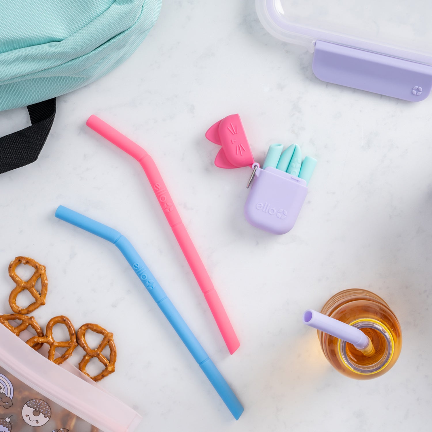 Kids Fold and Store Silicone Straw Set with Case